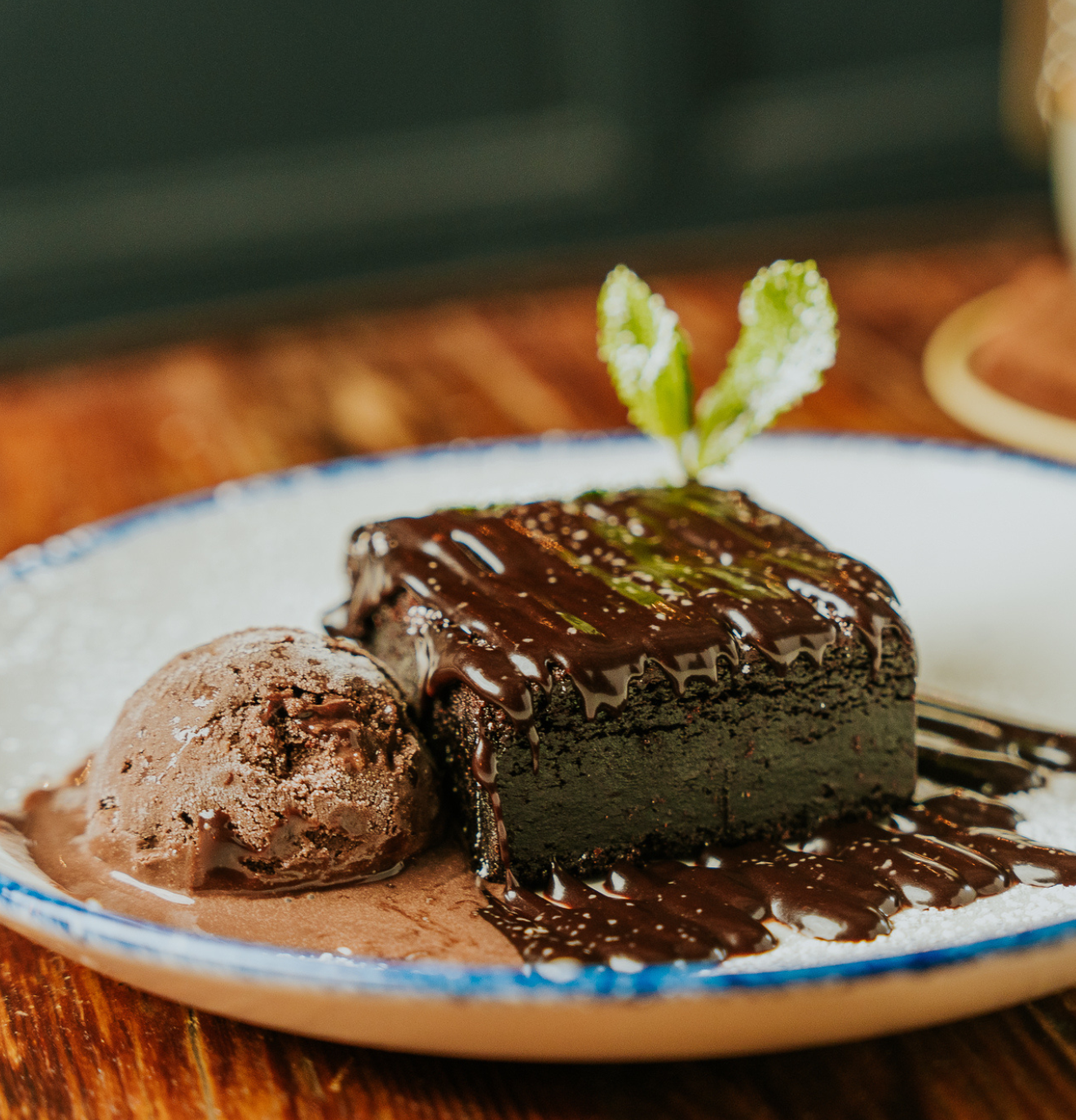 Dinner & Dining at The Sarsen Stones in Farnborough